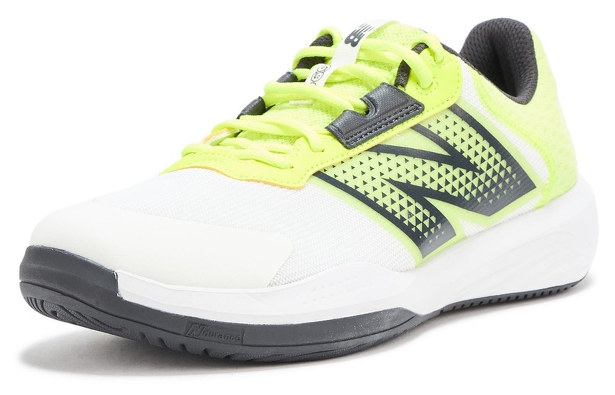 New Balance 696v4 tennis shoes